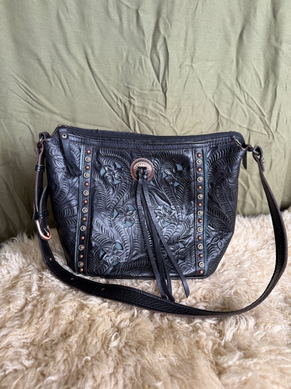 American West Hill Country Zip Top Bucket Tote Hand Tooled Genuine Leather